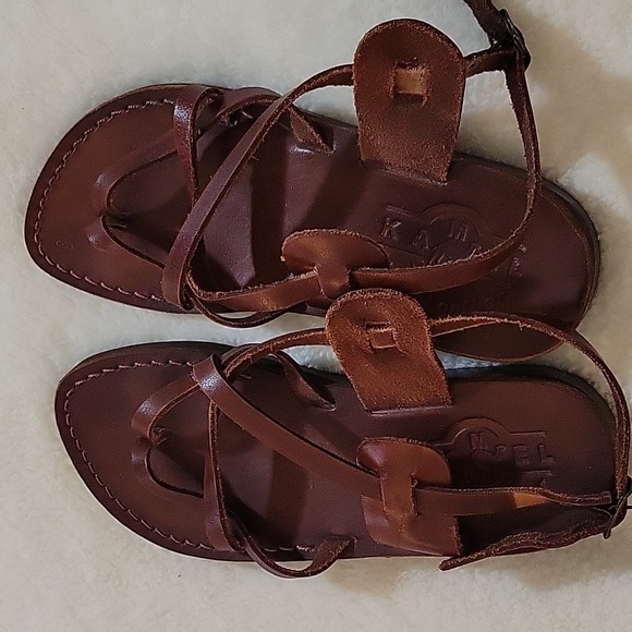 DARK BROWN GENUINE LEATHER SANDAL SIZE 6 - Picture 10 of 10